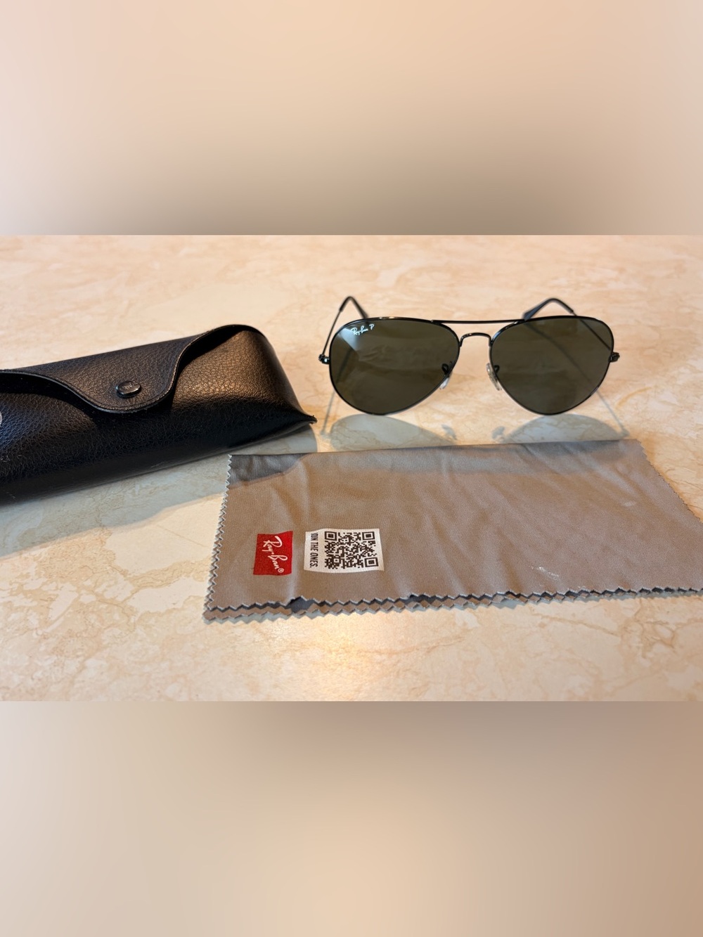 Classic Black Aviator Sunglasses - Polarized